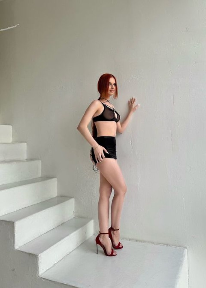 Индивидуалка Карина фото № 2 в городе Дальнегорск